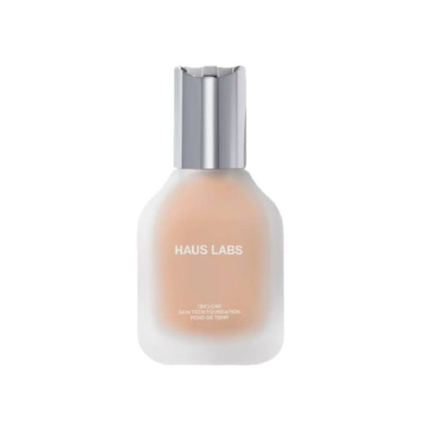 Тональний крем для обличчя Triclone skin tech medium coverage foundation Fair neutral 070
