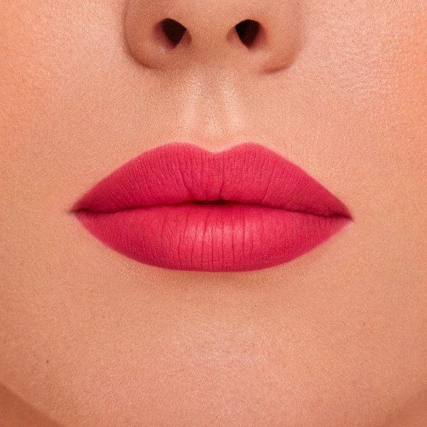Олівець для губ Major headlines precision lip crayon She's hard to get