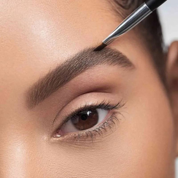 Помадка для брів Dipbrow pomade Taupe