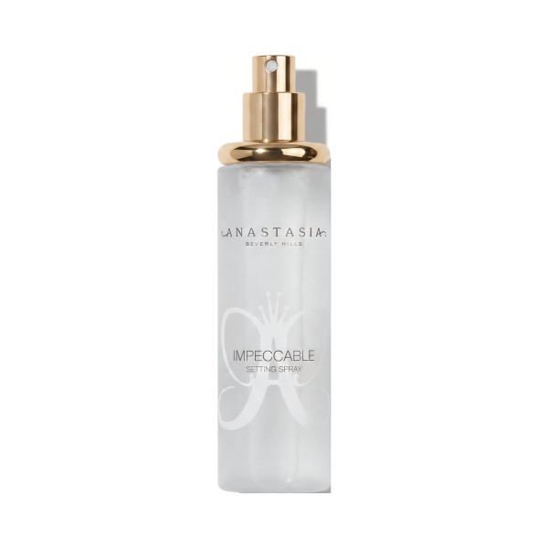 Фіксуючий спрей для макіяжу з матуючим ефектом Impeccable blurring matte setting spray
