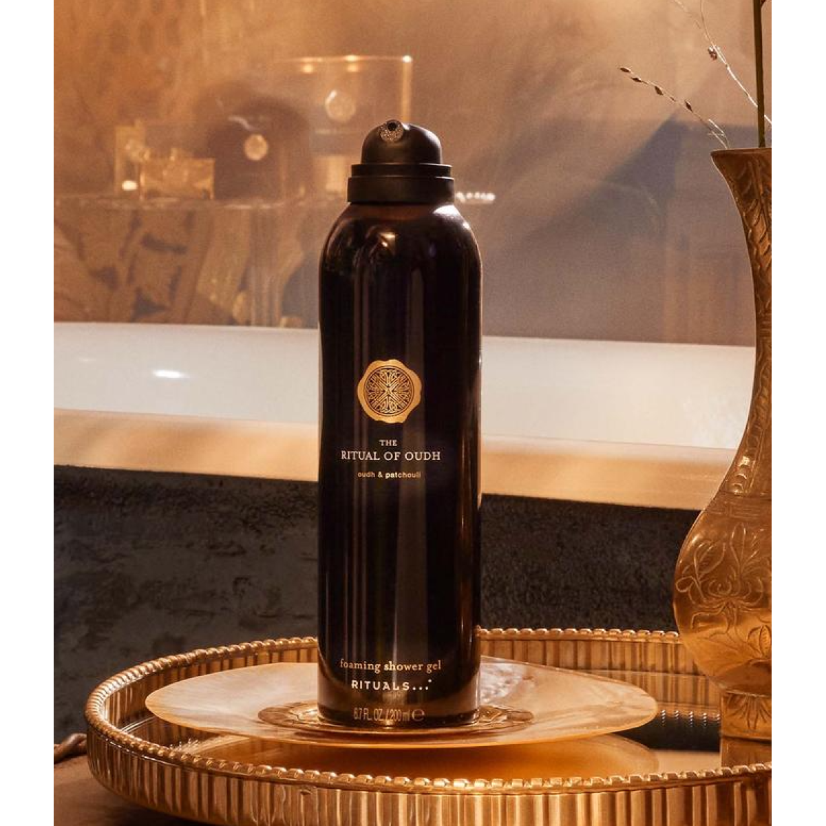 Гель - пінка для душу Body wash shower foam Oudh