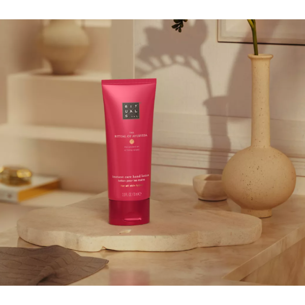 Відновлюючий бальзам для рук у міні форматі Hand balm tube travel size Ayurveda