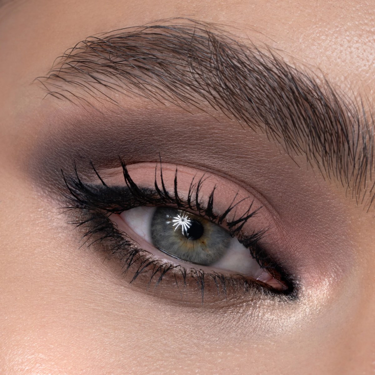 Палетка тіней Eyeshadow palette big Texture & tone palette
