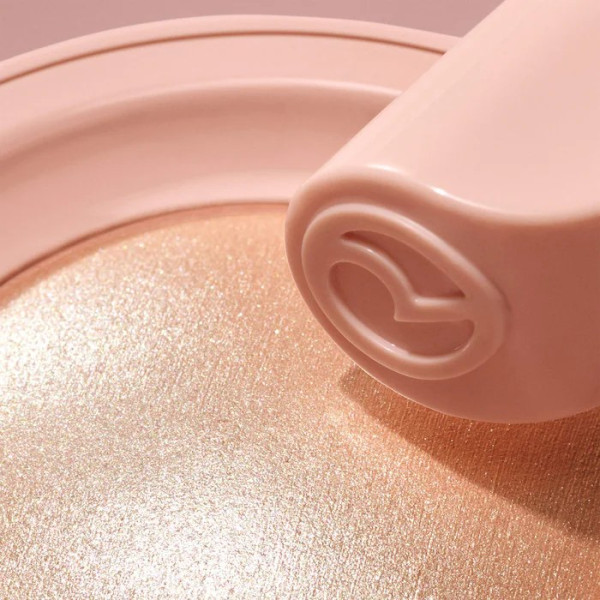 Запечений хайлайтер для обличчя Positive light silky touch highlighter Exhilarate