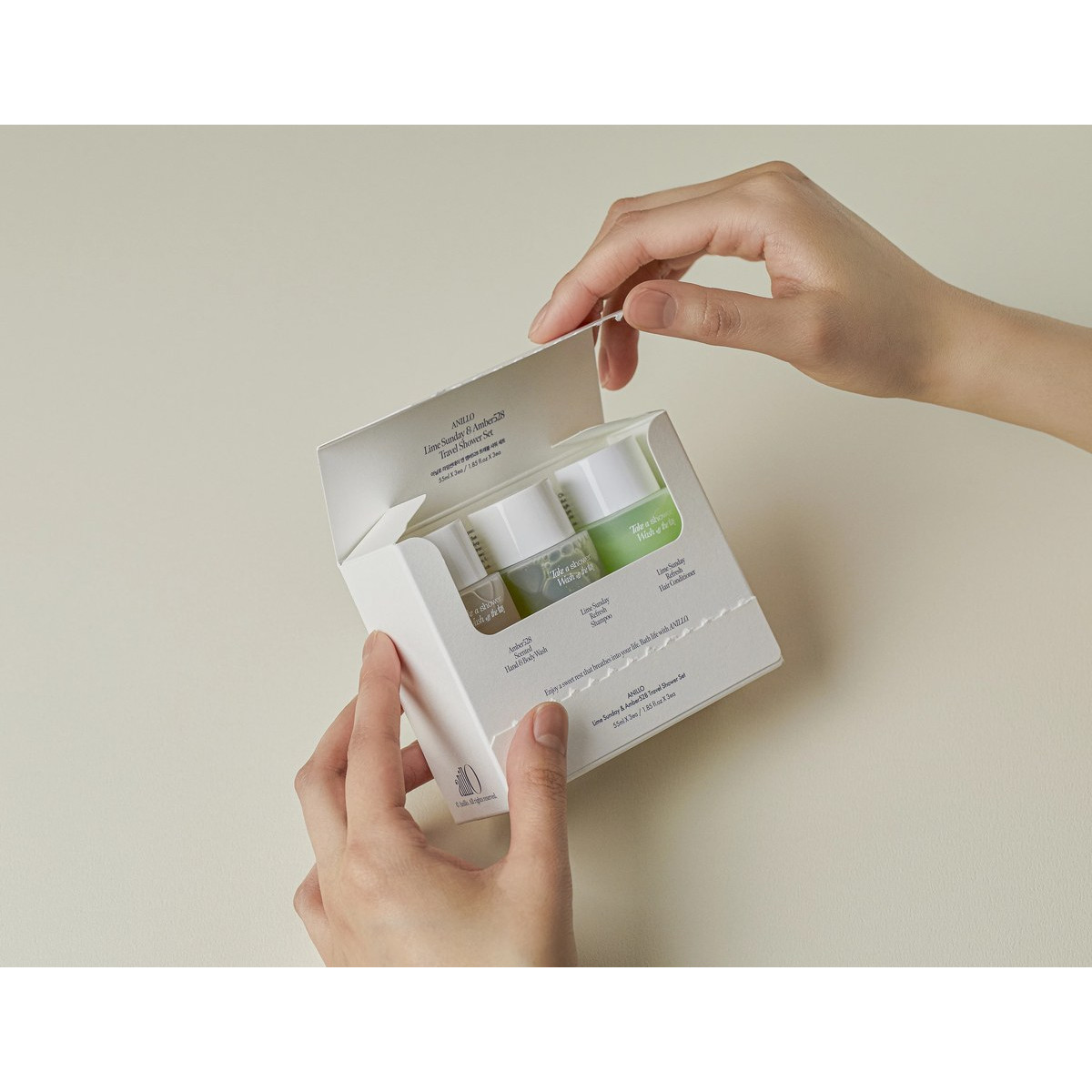 Дорожній набір для тіла та волосся Travel shower kit Lime sundey & amber 528