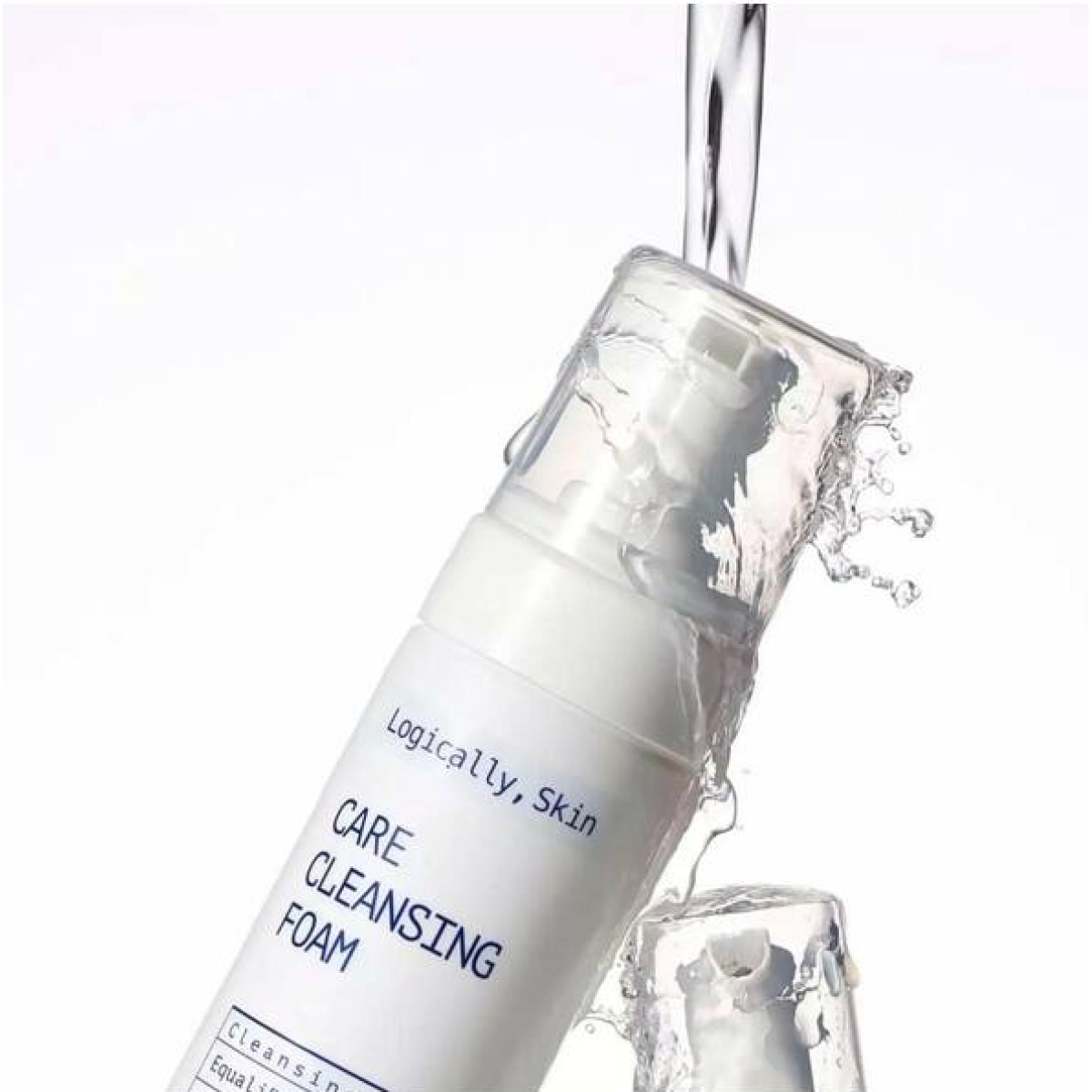 УЦІНКА М'яка пінка для вмивання Care cleansing foam