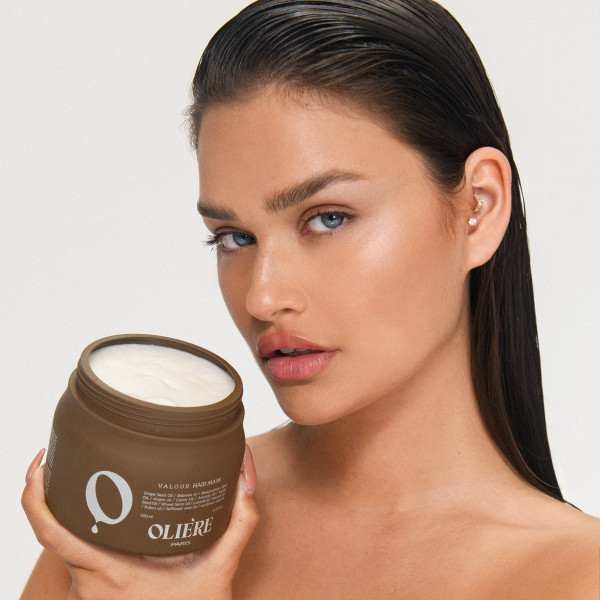 Маска для глибокої реконструкції і зміцнення волосся Valour hair mask