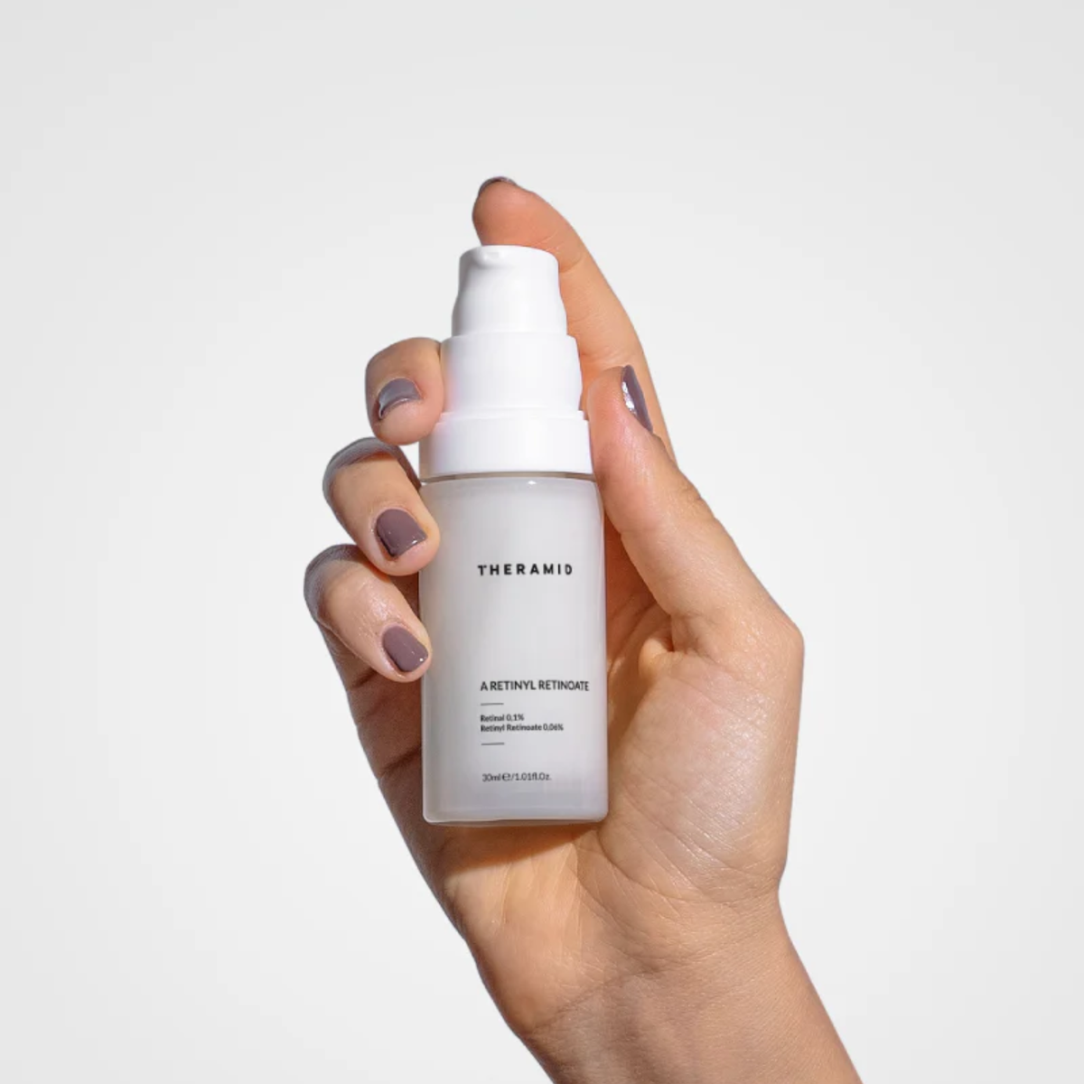 Антивікова сироватка з Ретиніл Ретиноатом A-retinyl retinoate
